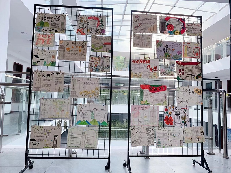 清明手抄报作品展.jpg 清明手抄报作品展.jpg