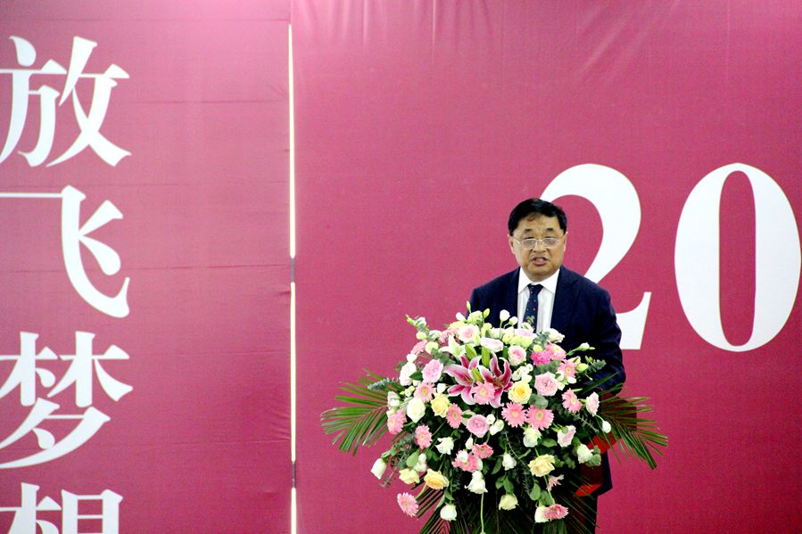 毕业典礼 理事长发言.jpg
